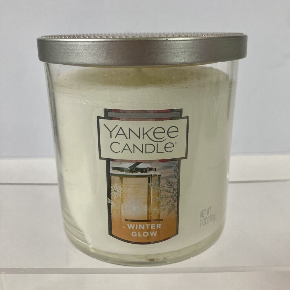 Yankee Candle Winter Glow Small Tumbler Candle 7 oz Unburned